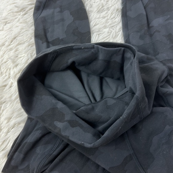 Lululemon Align High Rise Crop with Pockets 23" Heritage 365 Camo Deep Coal Mult - Picture 4 of 7